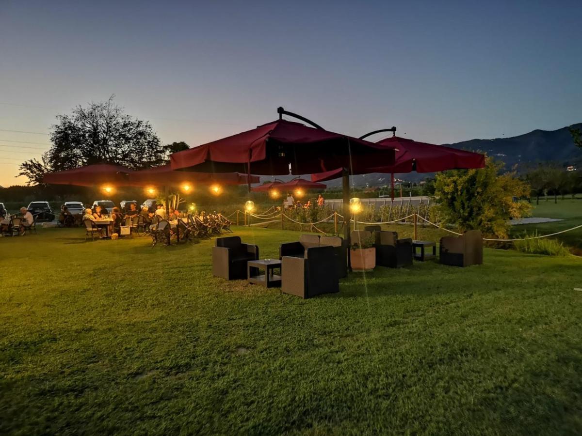 Agriturismo Calendiluna Luni Kültér fotó