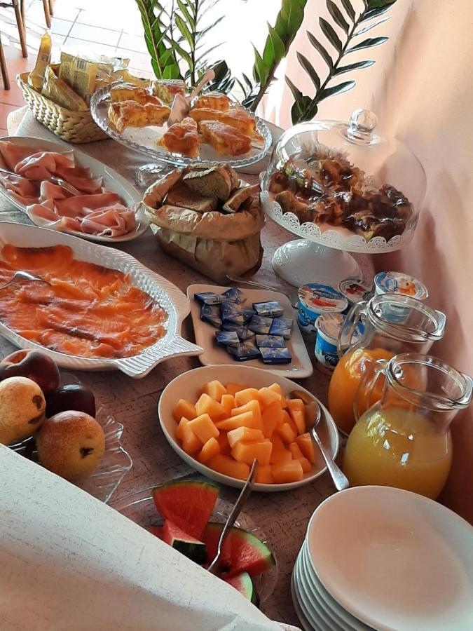 Agriturismo Calendiluna Luni Kültér fotó