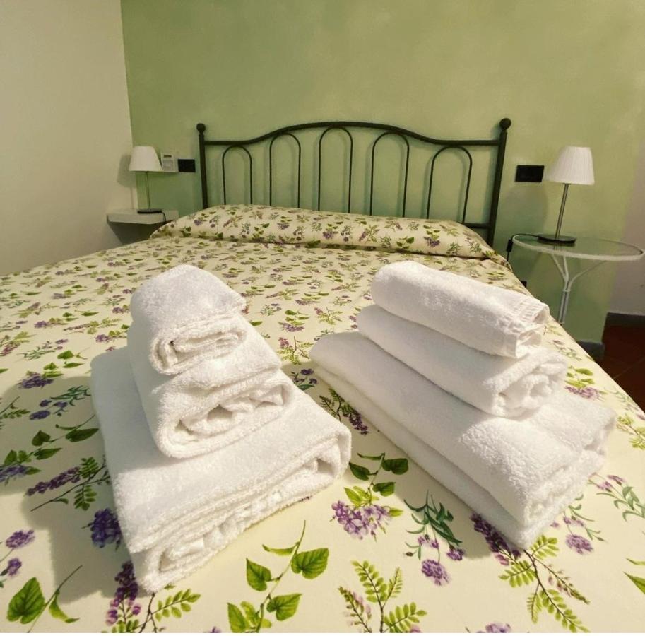 Agriturismo Calendiluna Luni Kültér fotó